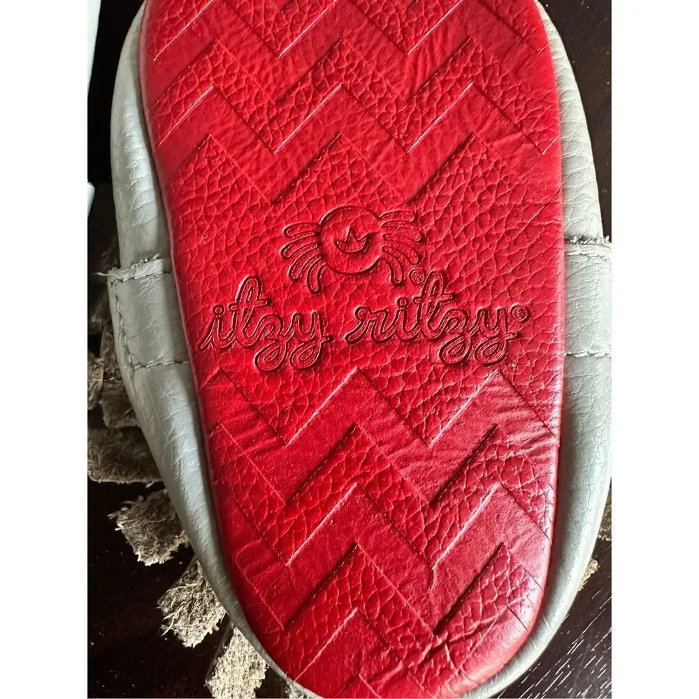 Itzy Ritzy moccasins baby shoes unisex grey sz 12-18 months first walker leather
